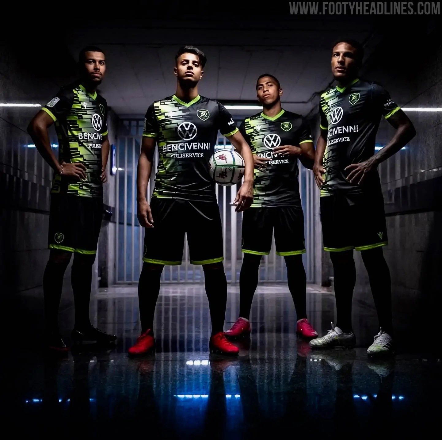 Macron sales football boots